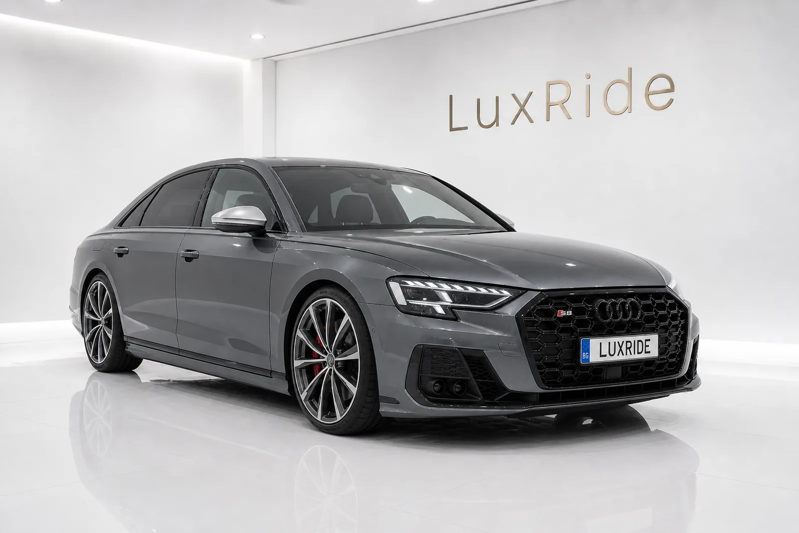 Audi S8